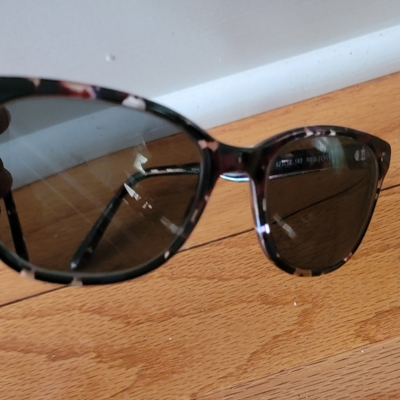 QUILL Red Tortoise TWEETY Sunglasses 52mm - Picture 2 of 4